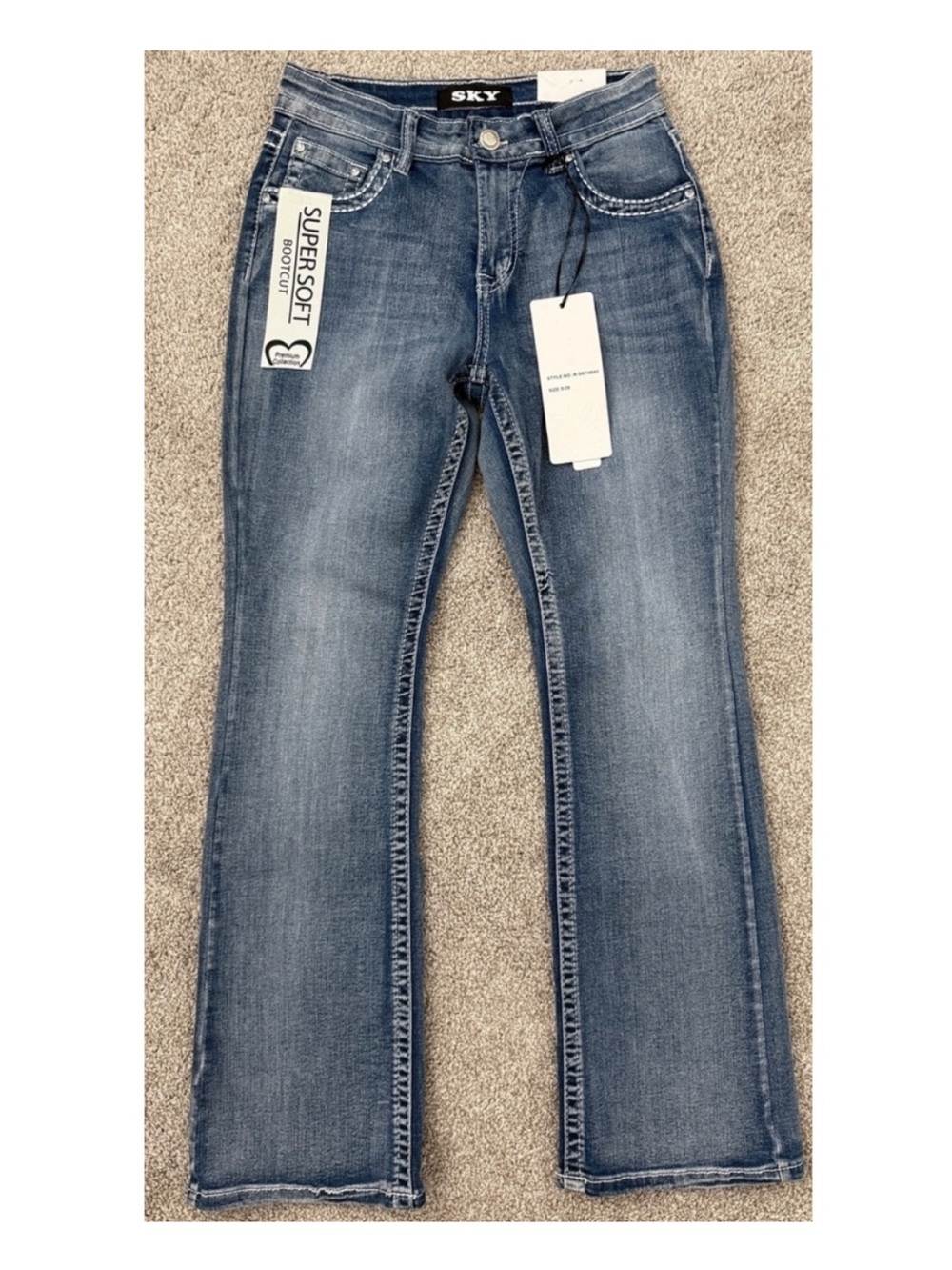 Sky nwt size 11 / 30 Bootcut Jeans with Red, White & Blue Star Pockets - Picture 2 of 6